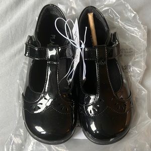 NWT Patent leather Mary-Jane’s